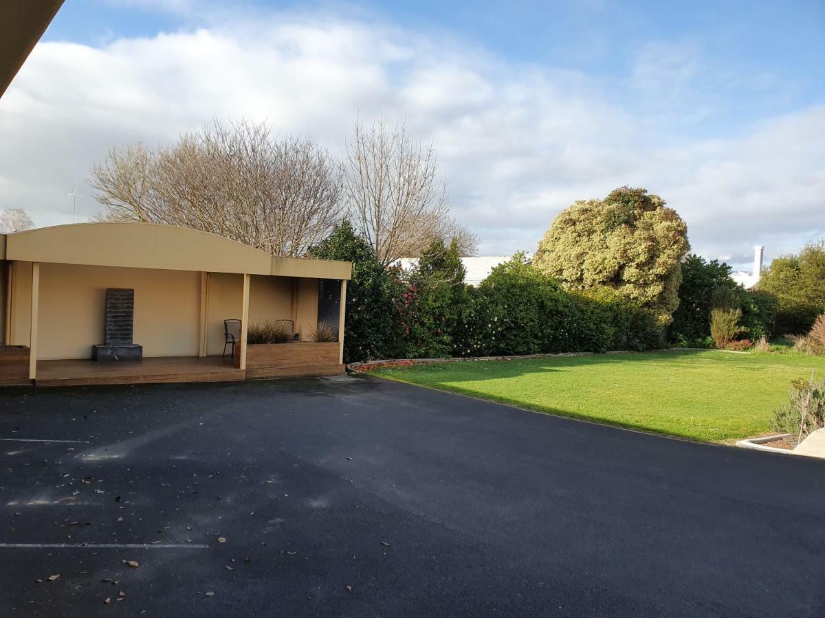 Tower Motor Inn Mount Gambier Esterno foto